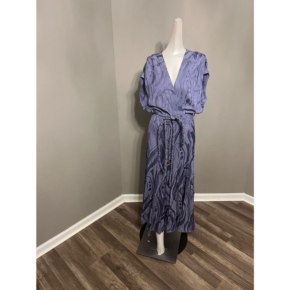 SILVIA TCHERASSI..SOLD!!‼️